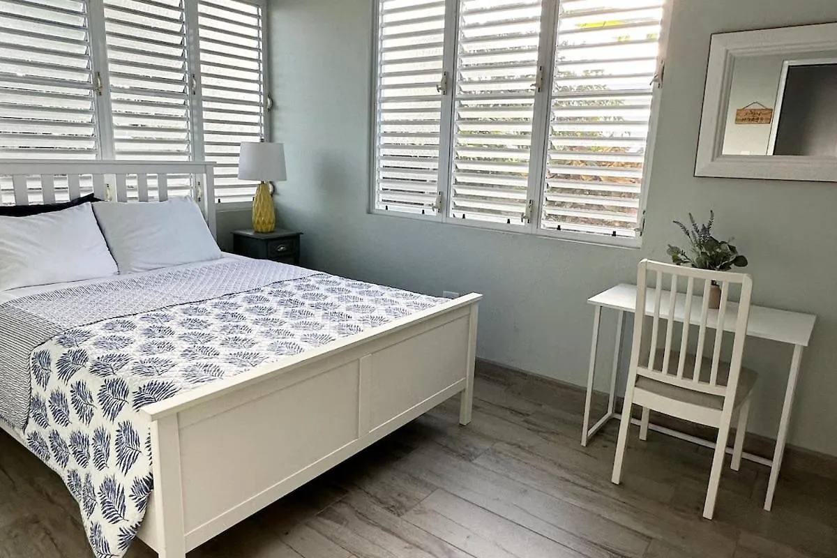 Villatona, Aguada Beach House